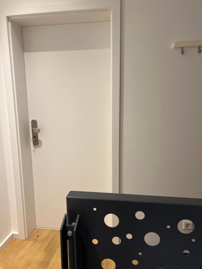 Beehome Euskirchen Luaran gambar
